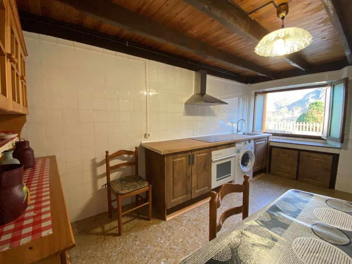 Casa El Marizal 2 Arriondas Ngoại thất bức ảnh